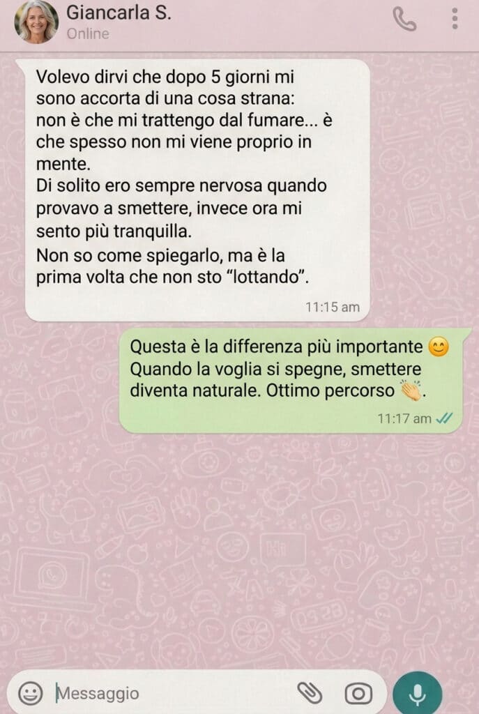 Immagine di una conversazione WhatsApp su come smettere di fumare.