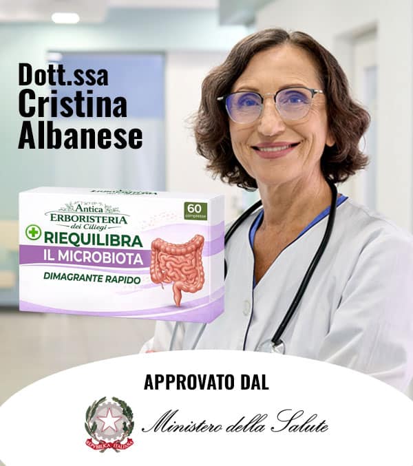Dott.ssa Cristina Albanese con prodotto per il microbiota intestinale.